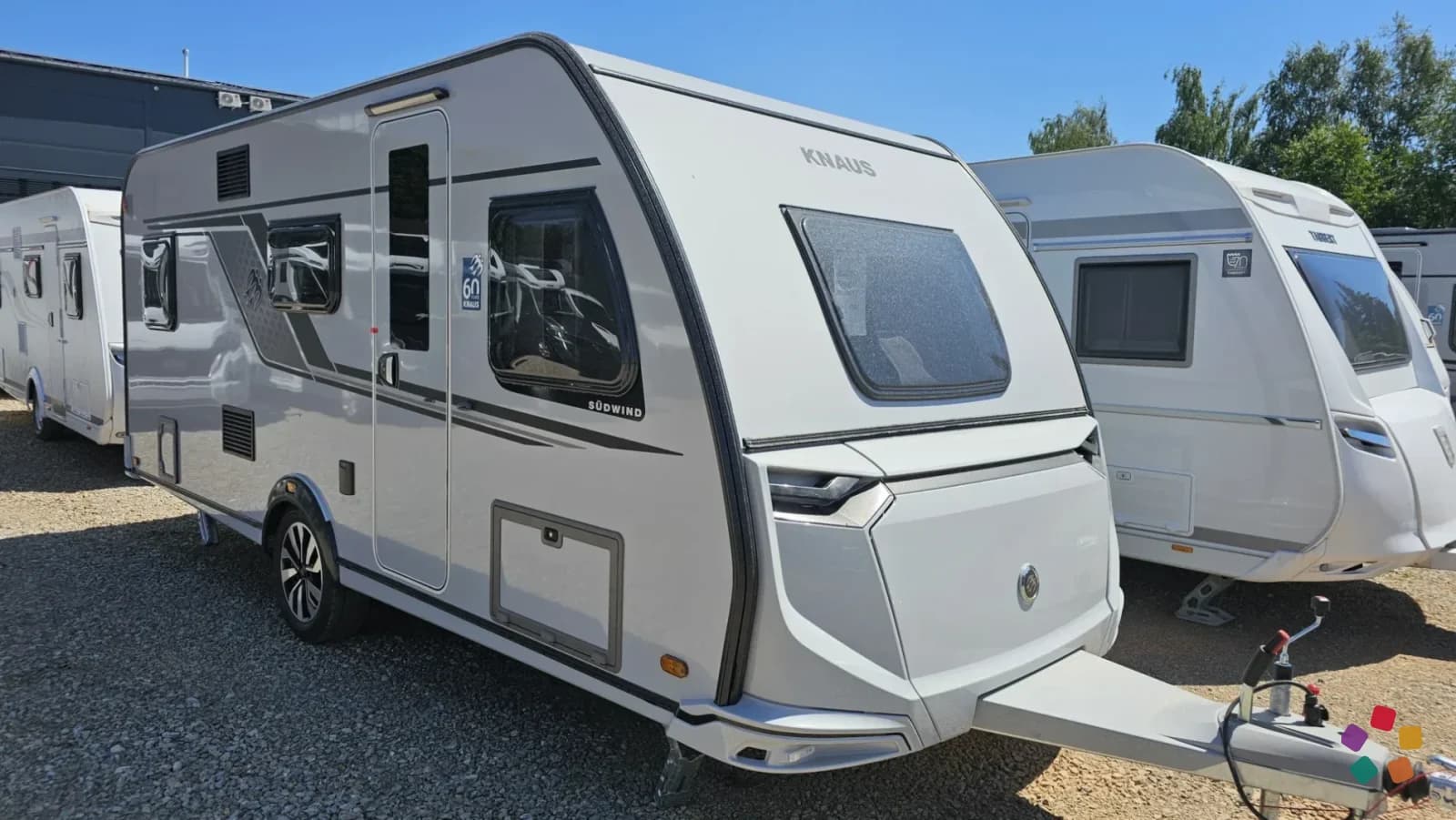 Knaus Südwind 500 QDK 60 Years – fotografia 1 z 15