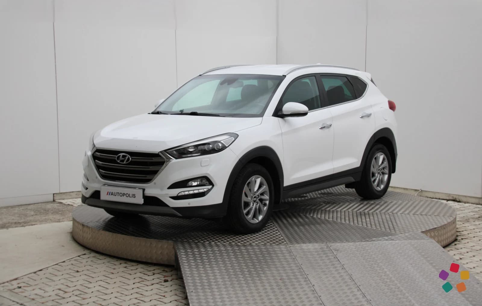 Hyundai Tucson 2.0 CRDi Style 4x4 A/T – fotografia 1 z 15