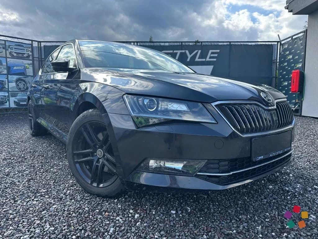 Škoda Superb 1.6 TDI Ambition – fotografia 1 z 15