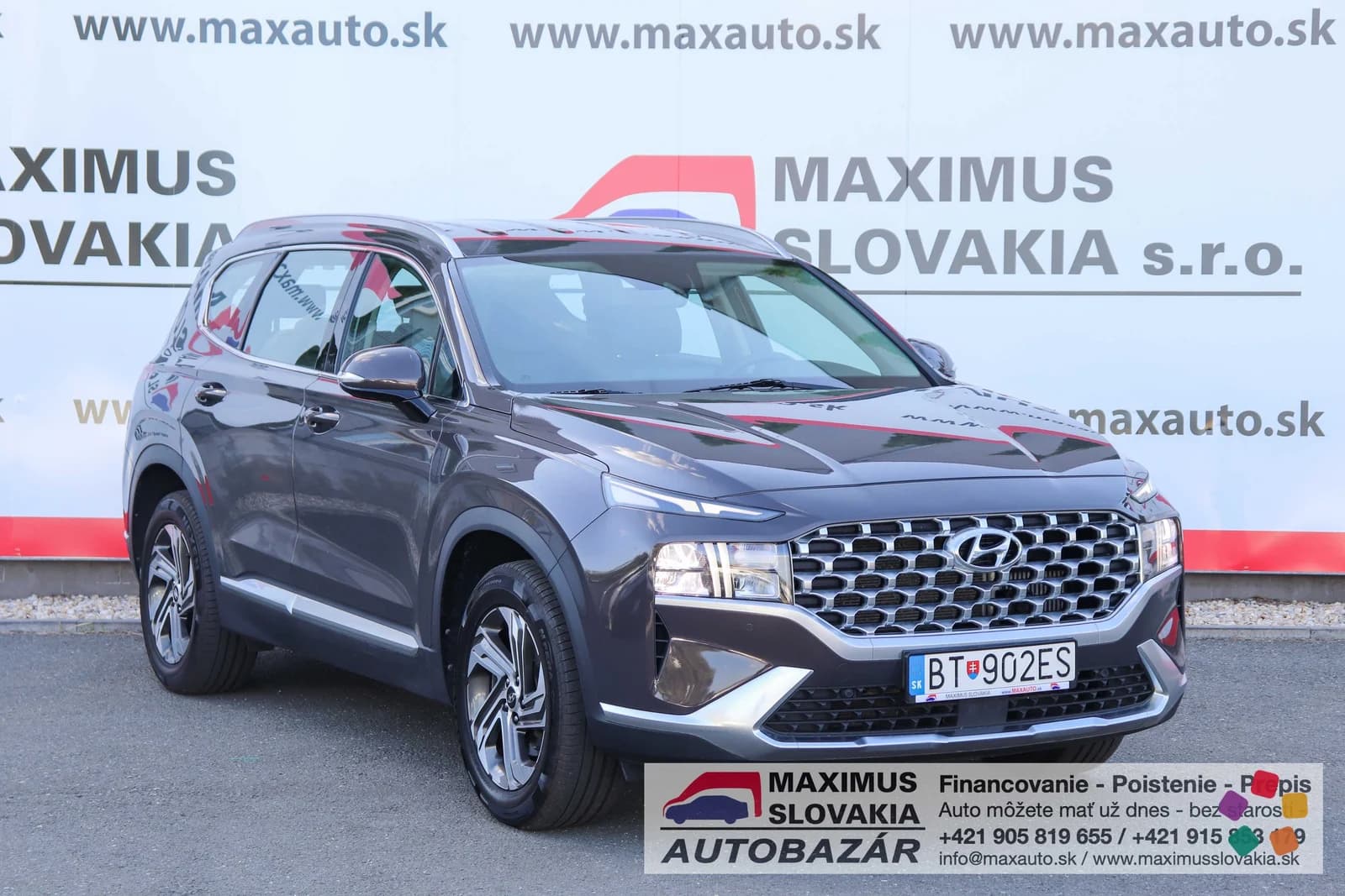 Hyundai Santa Fe 2.2 CRDi Premium 4×4 A/T | 2022 | 7 miest | 1. majiteľ SR | Serviska – fotografia 1 z 15