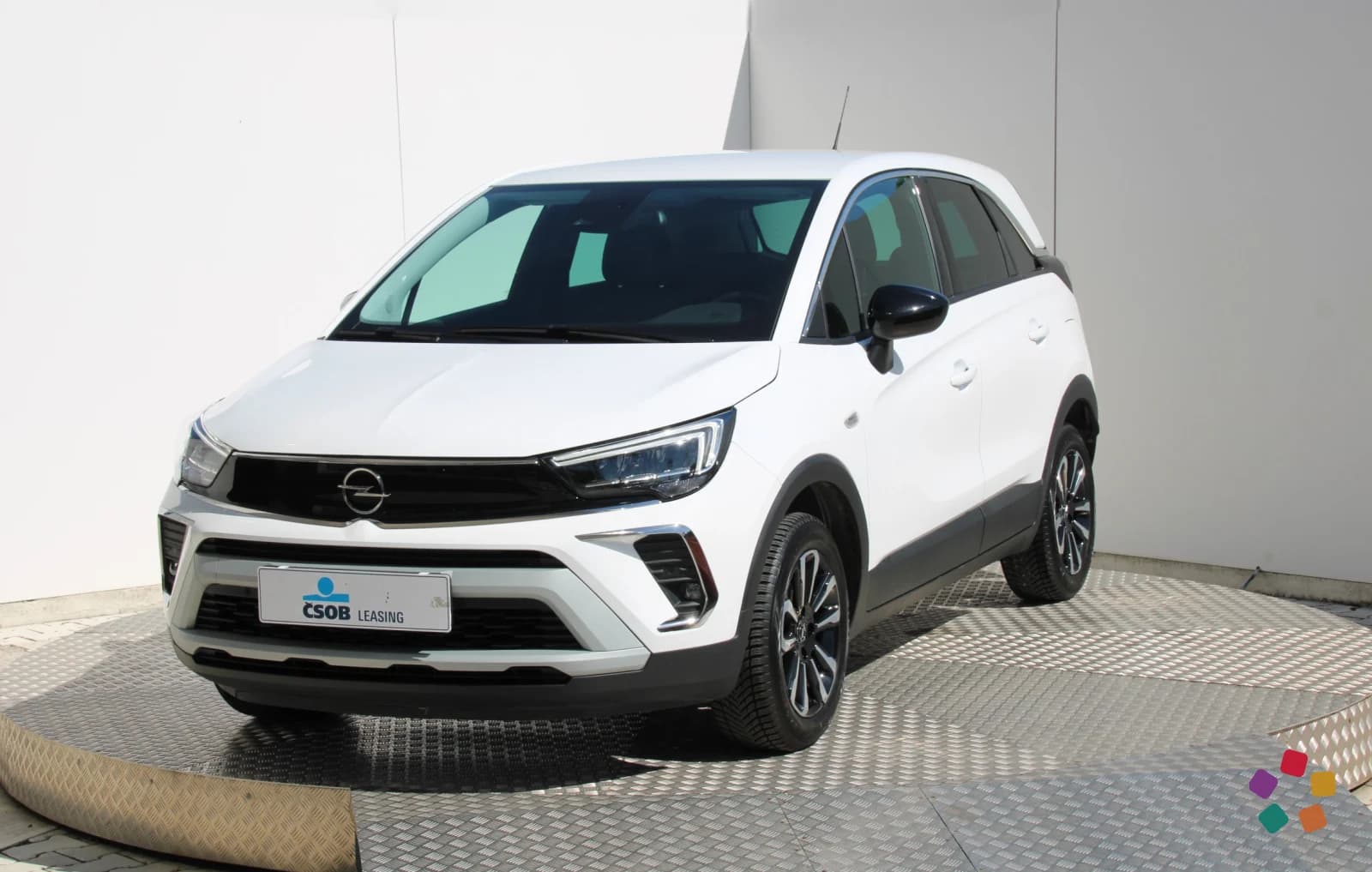 Opel Crossland 1.2 Turbo 81 kW – fotografia 1 z 15