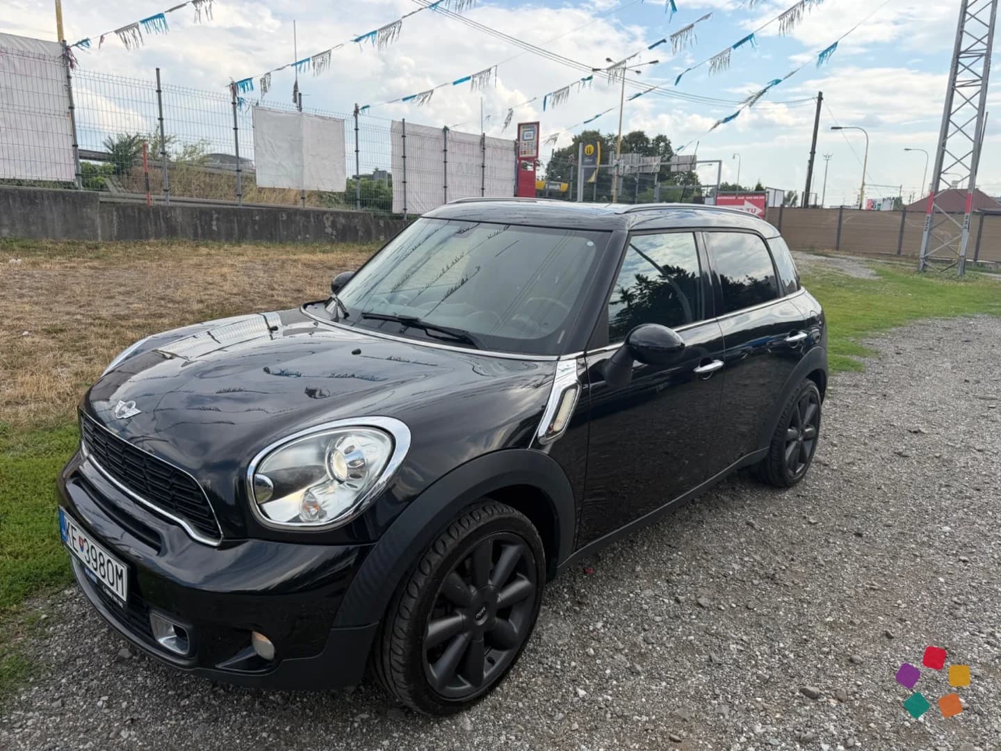 Mini Countryman Cooper S ALL4 Steptronic – fotografia 1 z 13