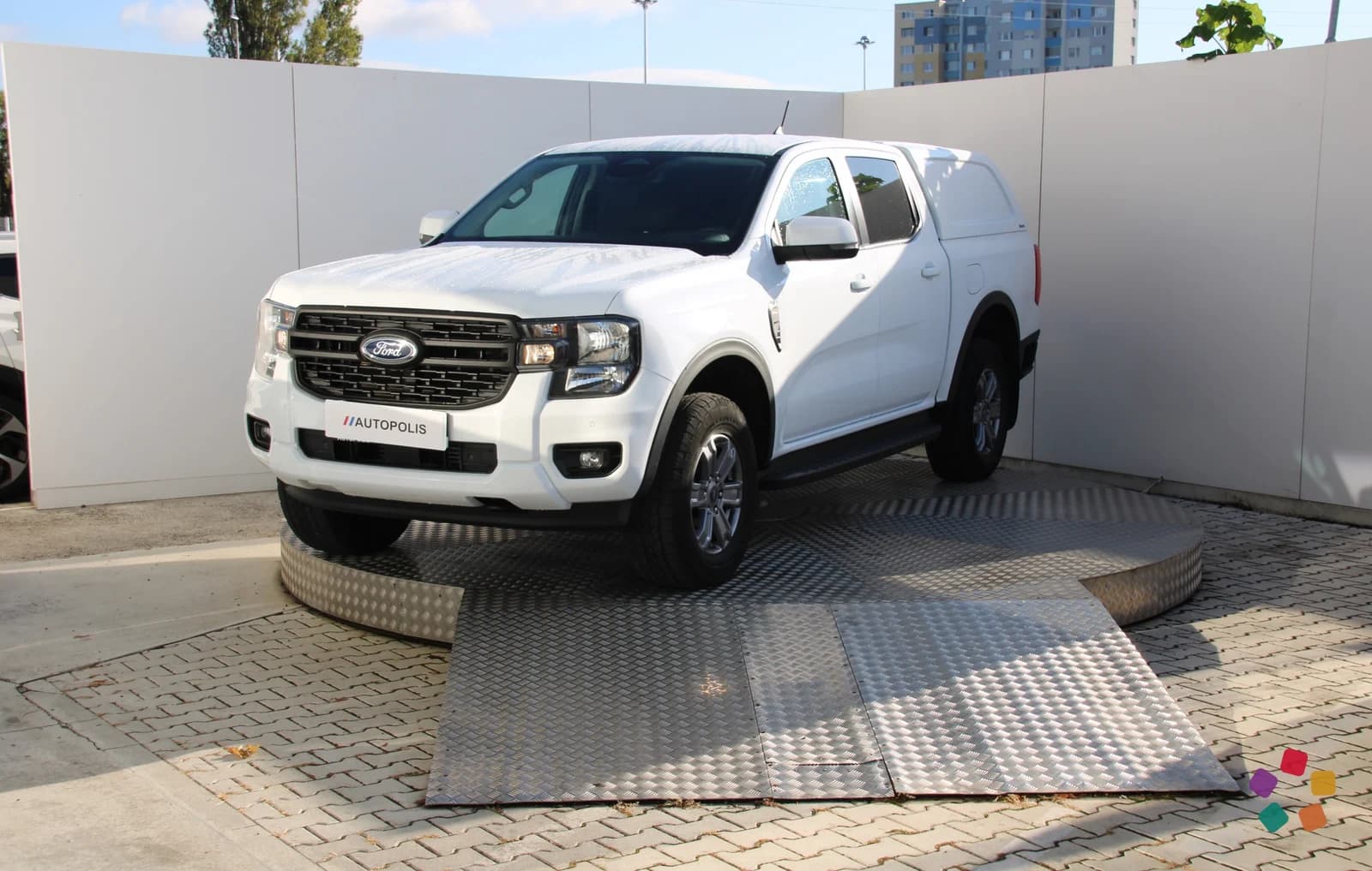 Ford Ranger 2.0 EcoBlue XLT 4x4 – fotografia 1 z 15