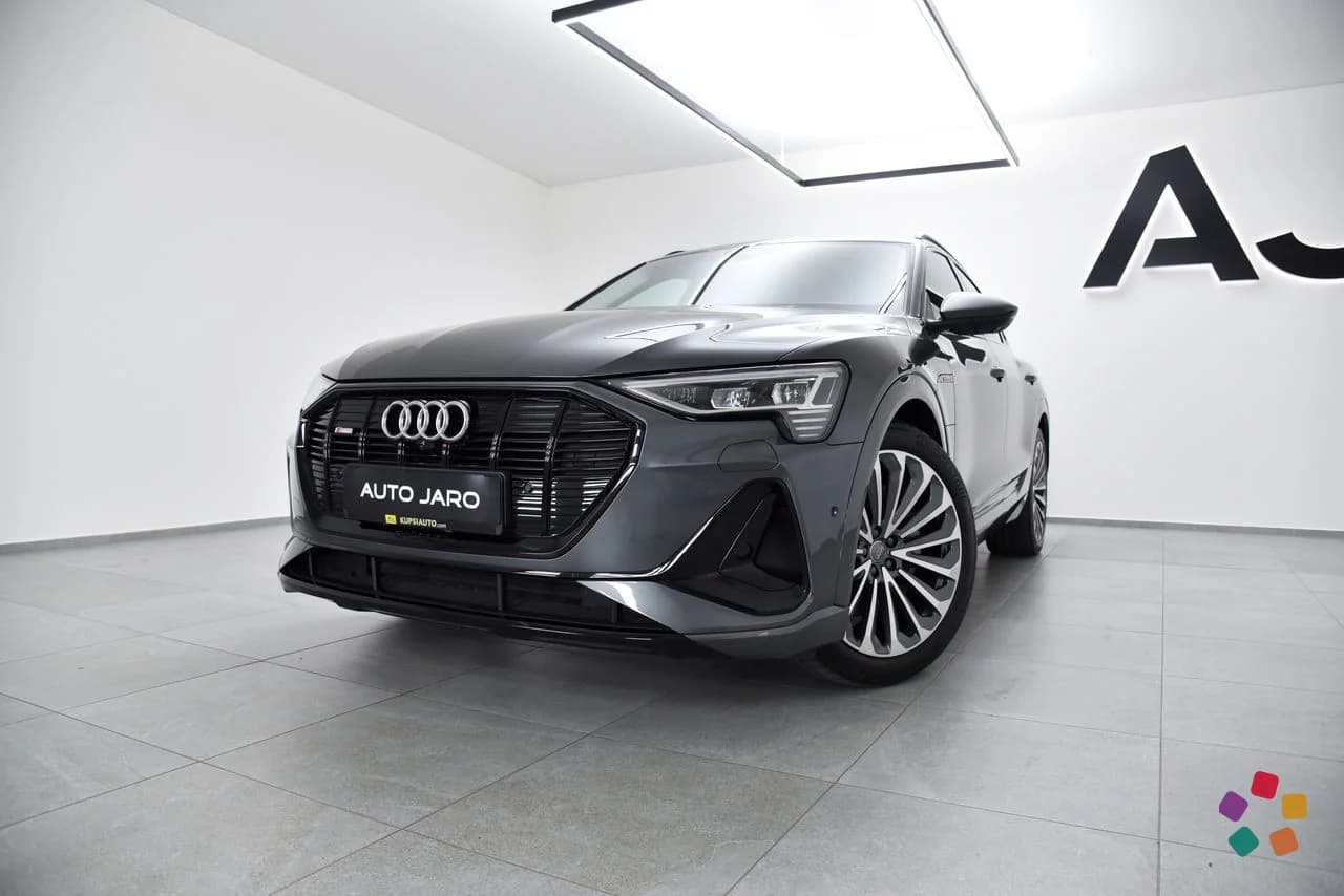 Audi e-tron 55 Quattro S-line A/T – fotografia 1 z 15
