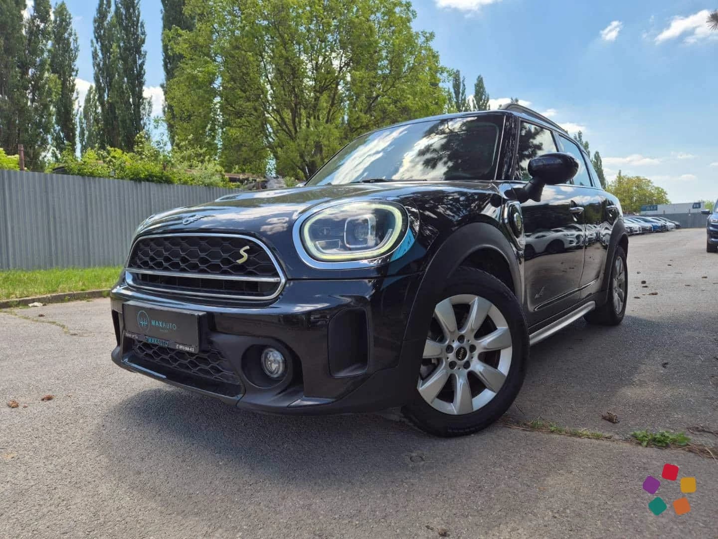 Mini Countryman Cooper S ALL4 Plug-in hybrid – zdjęcie 1 z 15