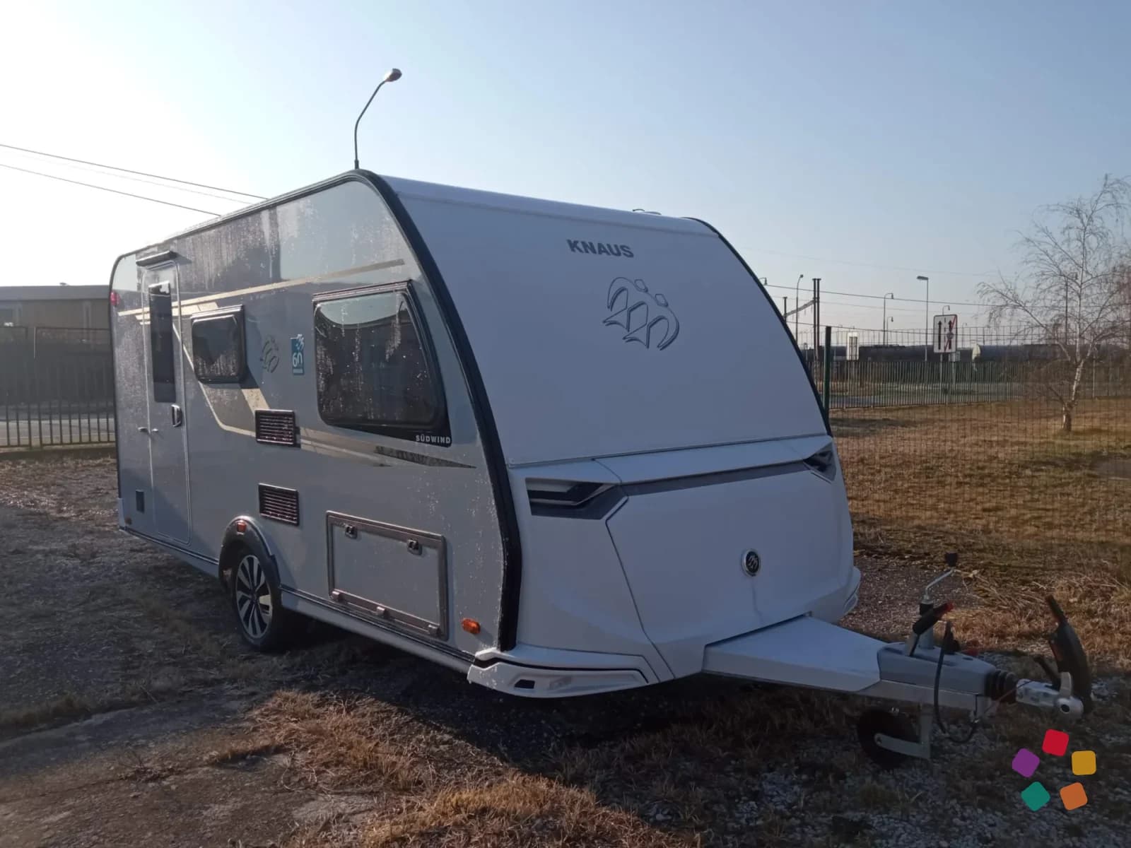 Knaus Südwind 420 QD 60 Years – fotografia 1 z 15