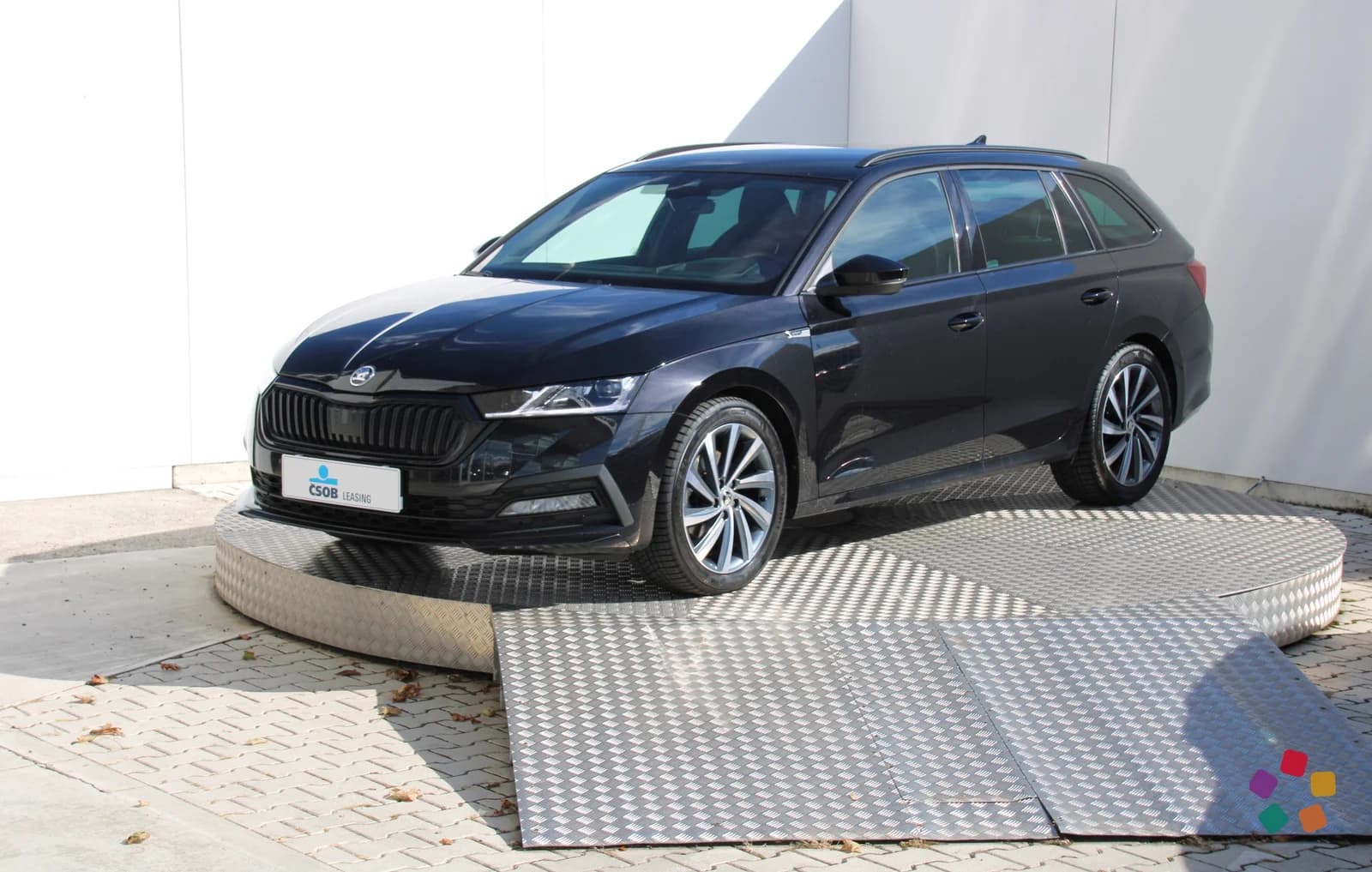 Škoda Octavia Combi 2.0 TDI 110 kW 4x4 A/T – fotografia 1 z 15