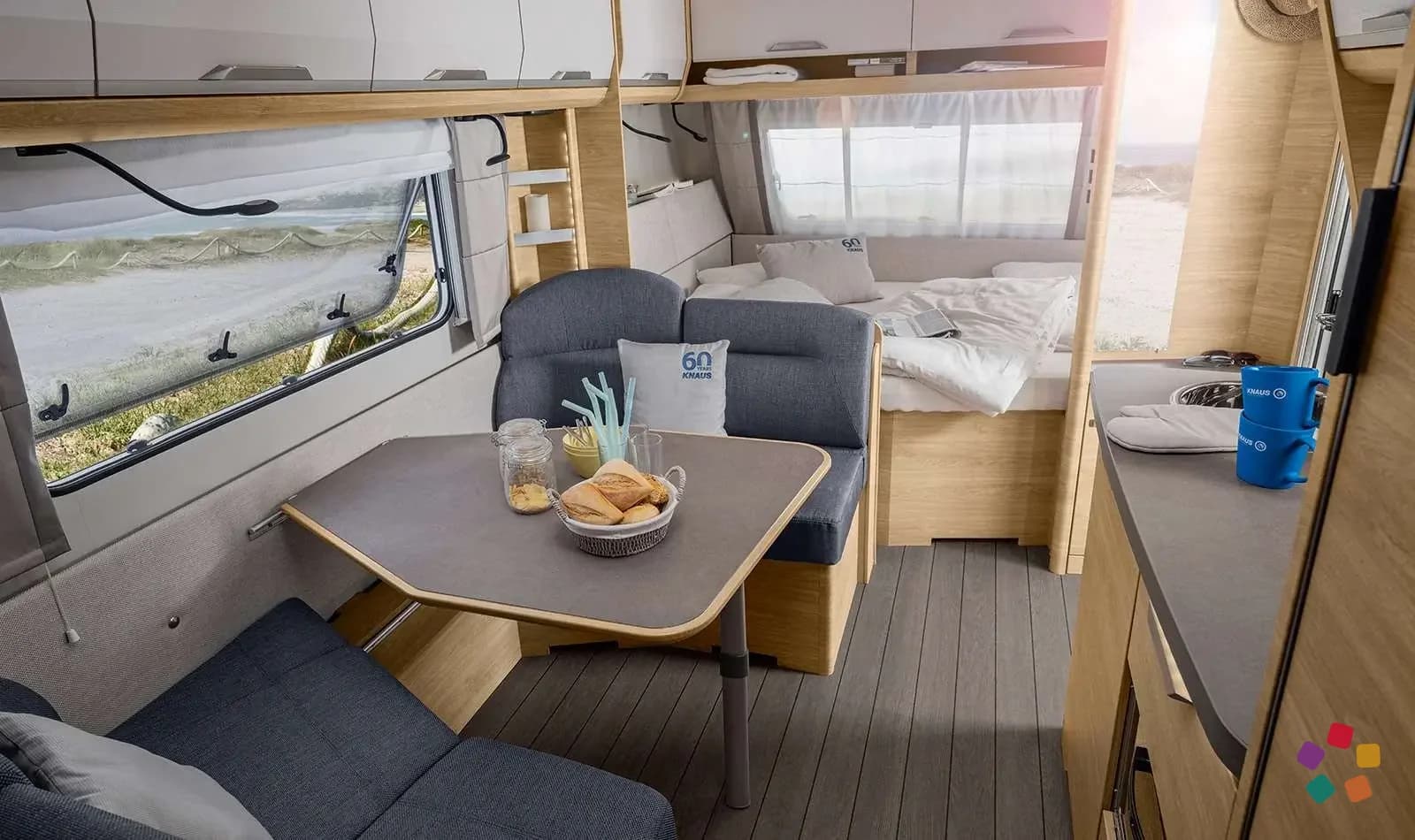 Knaus Südwind 580 QS 60 Years – fotografia 1 z 1