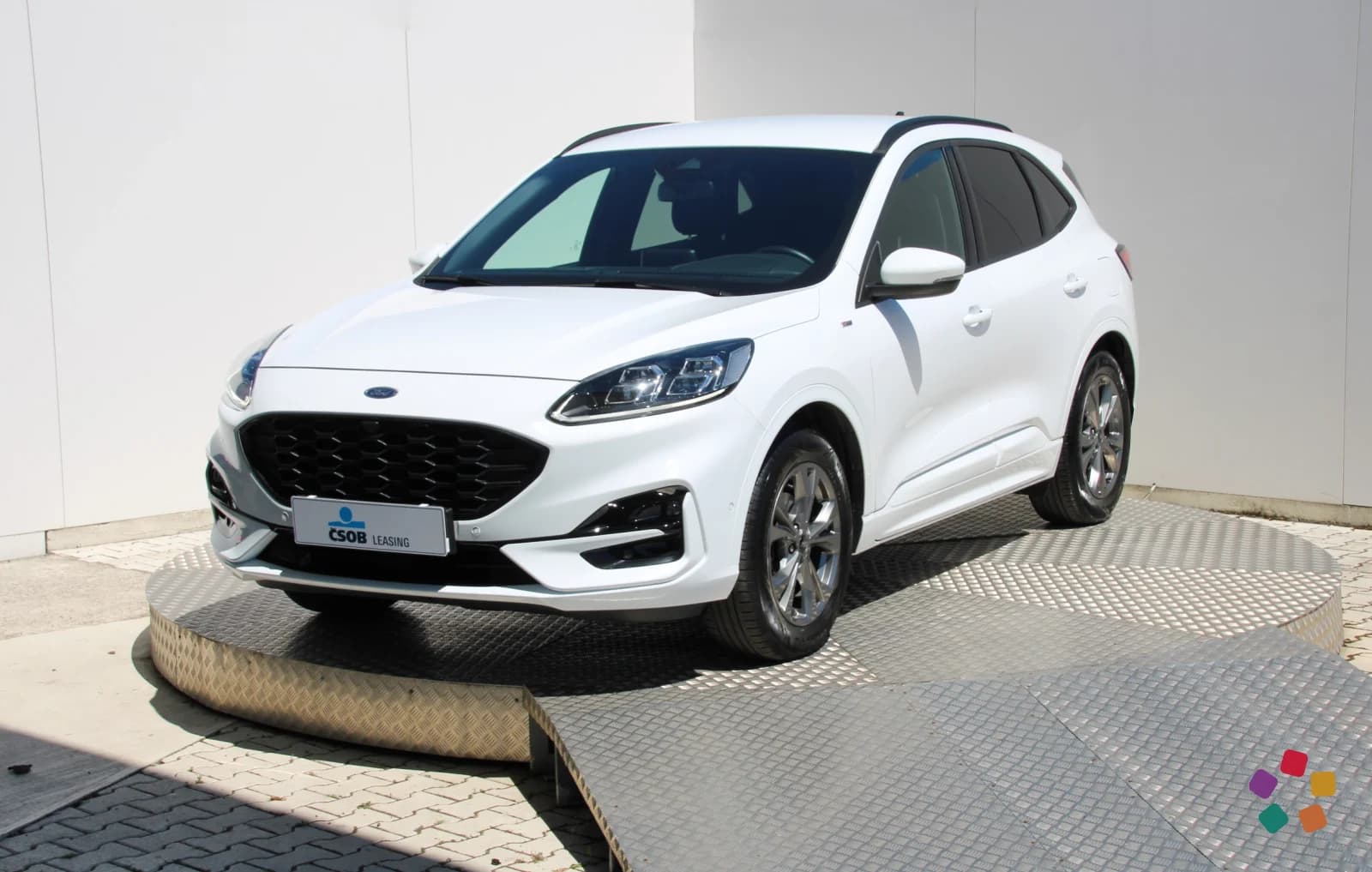 Ford Kuga 2.0 EcoBlue ST-Line 4x4 A/T – fotografia 1 z 15