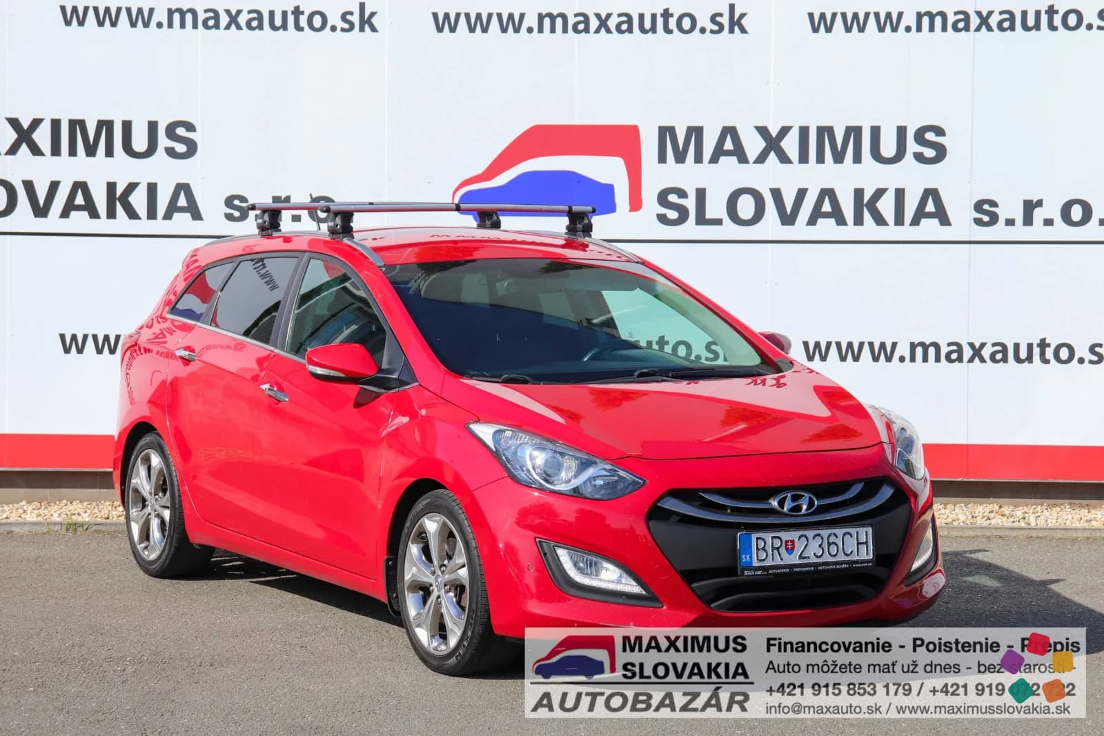 Hyundai i30 kombi 1.6 CRDi 128 Style | 2013 | SR pôvod | Garážované | STK do 08/2027 – fotografia 1 z 15