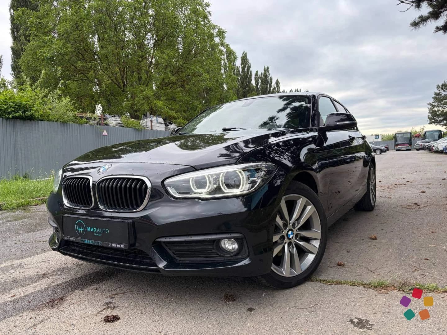 BMW Rad 1 116d Advantage A/T – fotografia 1 z 15