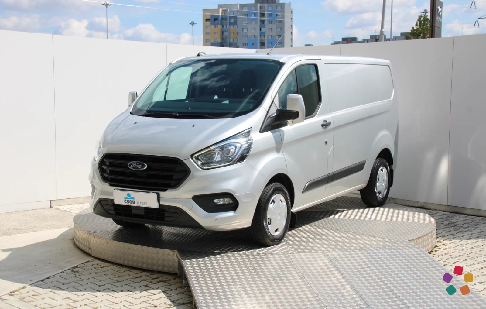 Ford Transit 2.0 d – fotografia 1 z 15