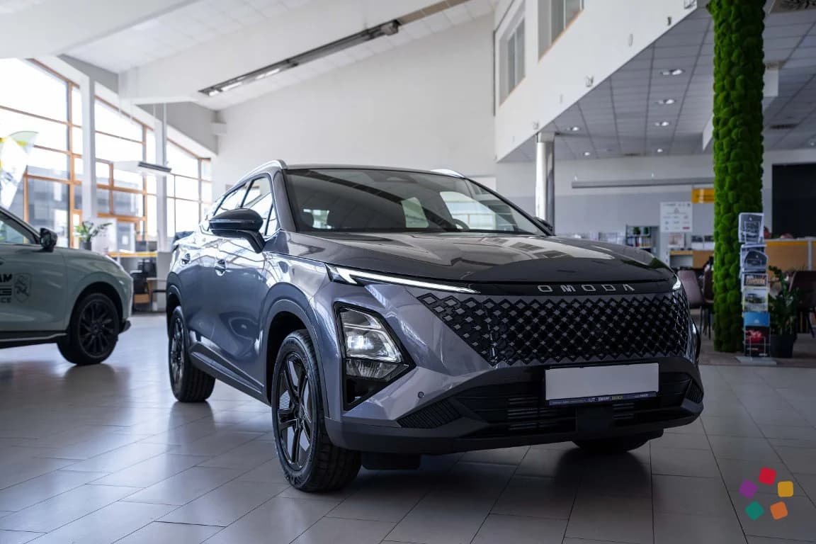 OMODA 5 Premium 1.6 TGDI – 1. fotó (összesen 15)