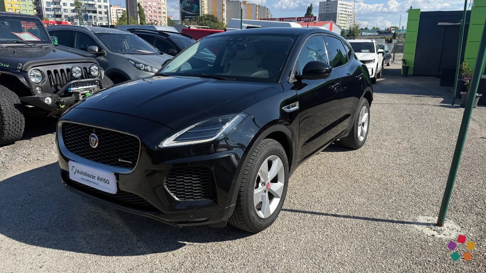 Jaguar E-Pace 2.0 D180 R-Dynamic SE AWD – 1. fotó (összesen 15)
