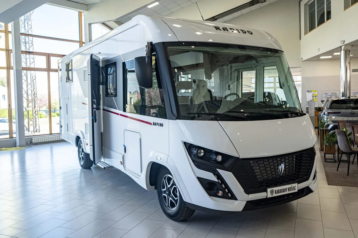 Rapido 896F Premium 2026