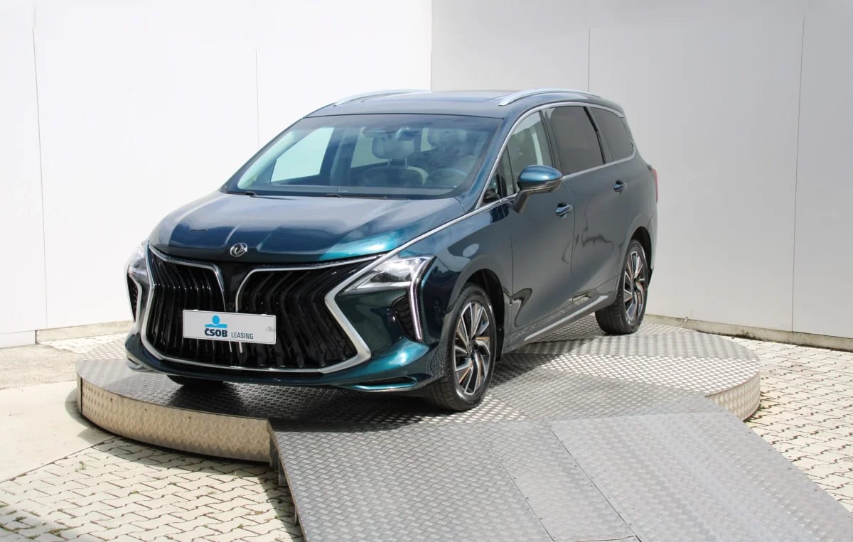 Dongfeng U-Tour 1.5 130kW A/T