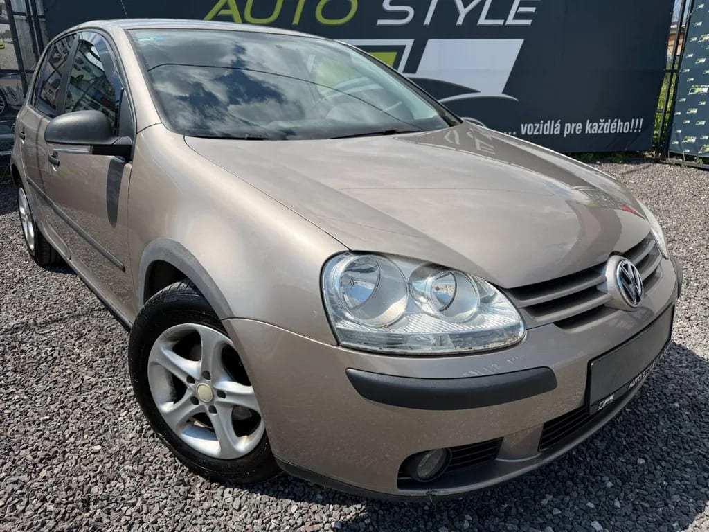 Volkswagen Golf 1.6 FSI Trend
