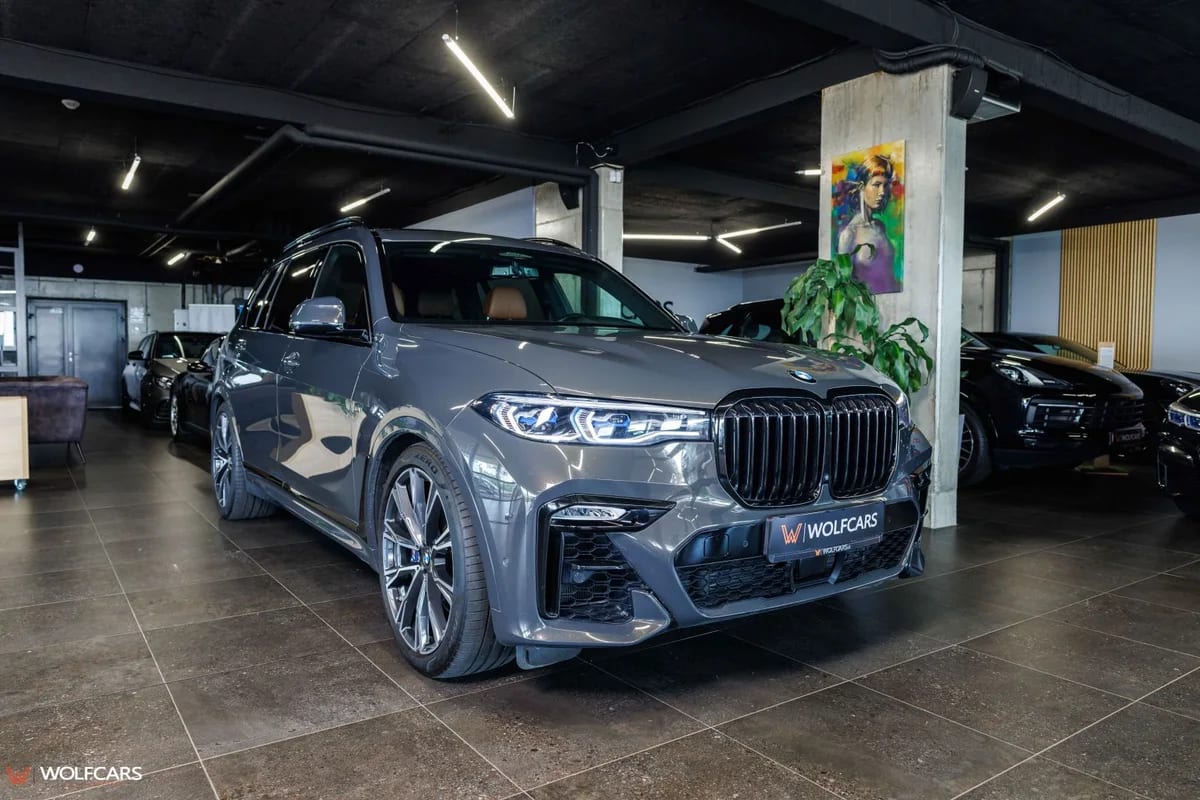 BMW X7 50i xDrive Individual