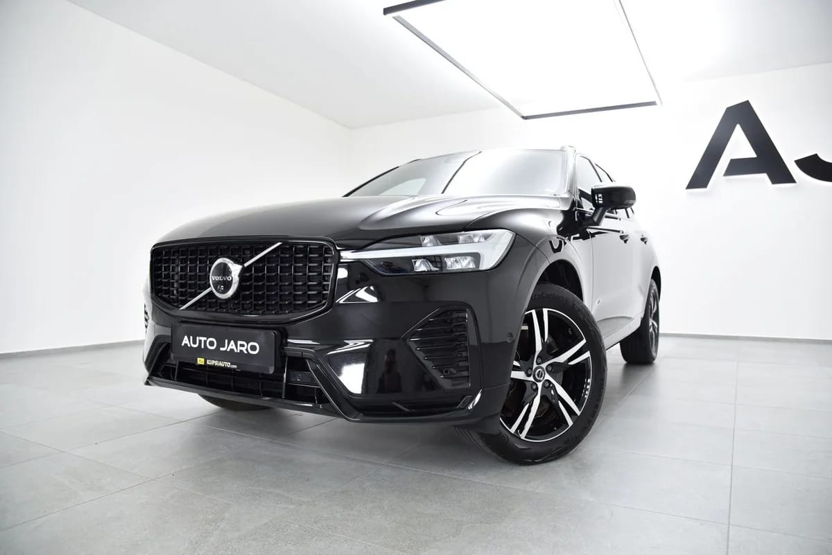 Volvo XC60 2.0 B4 mHEV R-Design AWD A/T