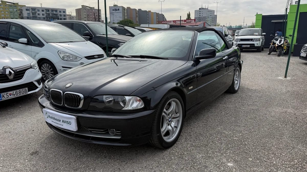 BMW 330i Cabrio