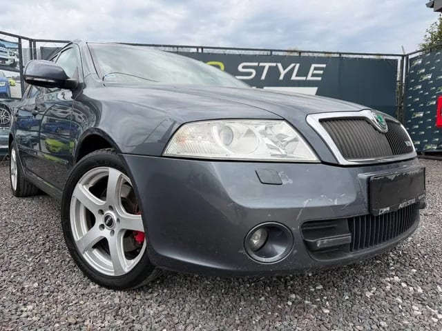 Škoda Octavia Combi 2.0 TDI CR RS
