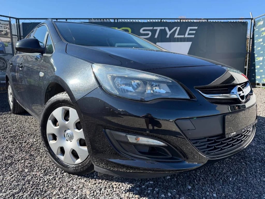 Opel Astra Sport Tourer 1.4 ECOTEC Selection