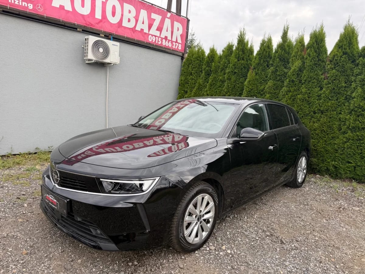 Opel Astra 1.2 Turbo Elegance