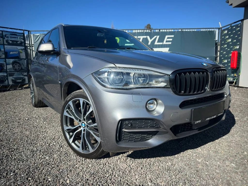 BMW X5 M50d