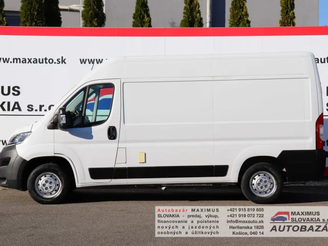 Citroën Jumper 2.2 BlueHDi L2H2 – fotografia 4 z 15