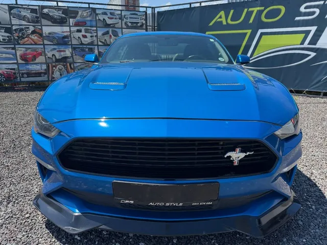 Ford Mustang 2.3 EcoBoost – fotografia 4 z 15