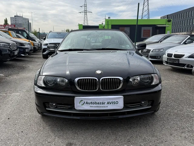 BMW 330i Cabrio – fotografia 2 z 15