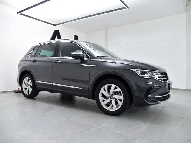 Volkswagen Tiguan 2.0 TDI DSG, Elegance, IQ Light, Kamera, ACC, Panorama – fotografia 6 z 15
