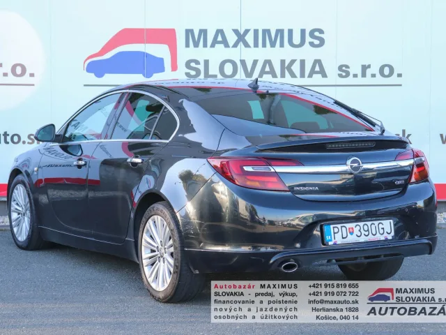 Opel Insignia 2.0 CDTI Sport – fotografia 5 z 15