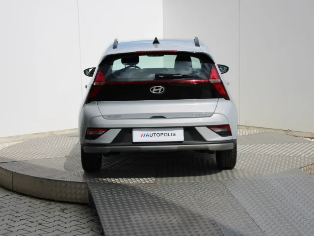 Hyundai Bayon 1.0 T-GDI Comfort 7DCT – fotografia 4 z 15