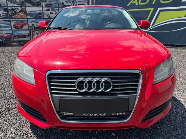 Audi A3 Sportback 1.6 Attraction – fotografia 4 z 15