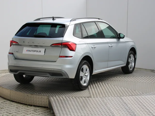 Škoda Kamiq 1.0 TSI 81 kW Ambition – fotografia 5 z 15