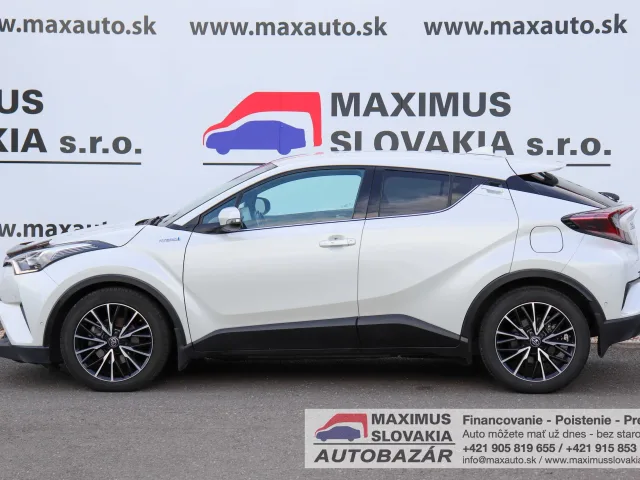 Toyota C-HR 1.8 Hybrid | 2019 | 1. majiteľ SR | Serviska | STK do 10/2027 – fotografia 4 z 15