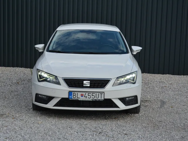 Seat Leon 1.6 TDI DSG – fotografia 6 z 15