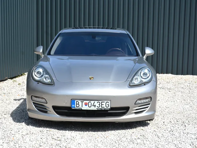 Porsche Panamera 4S 4.8 4x4 – 6. fotó (összesen 10)
