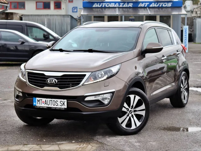 Kia Sportage 2.0 CRDi 4WD EX – fotografia 2 z 15