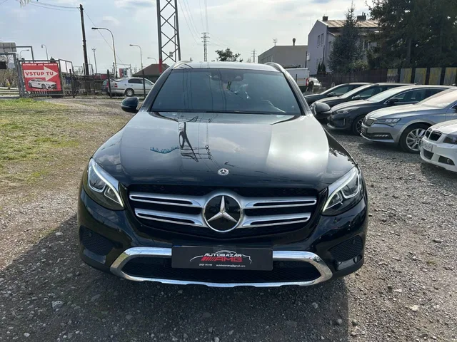 Mercedes-Benz GLC 220d 4MATIC – fotografia 2 z 13