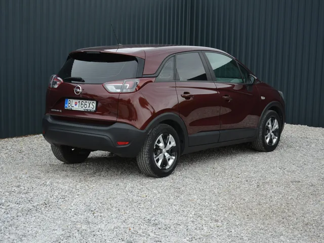 Opel Crossland X 1.2 benzín – fotografia 3 z 15