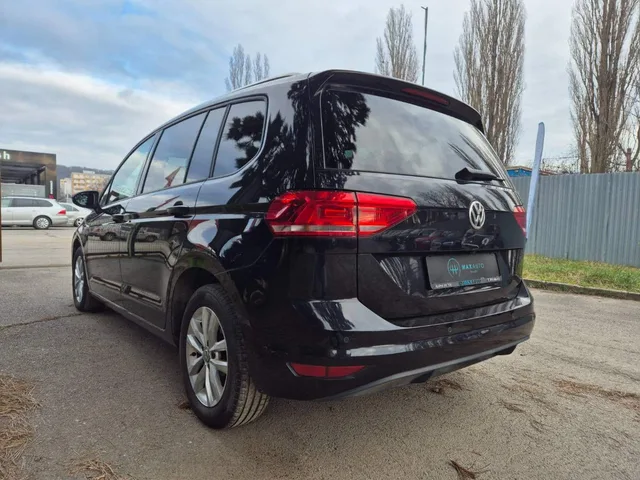 Volkswagen Touran 1.6 TDI Comfortline – fotografia 3 z 15