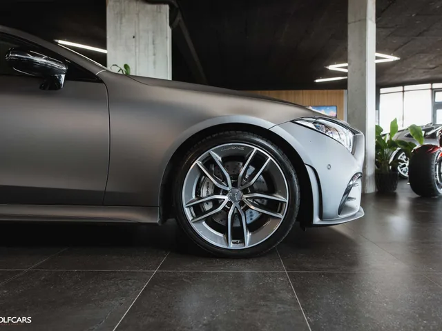 Mercedes-Benz CLS 53 AMG 4MATIC+ – fotografia 4 z 15