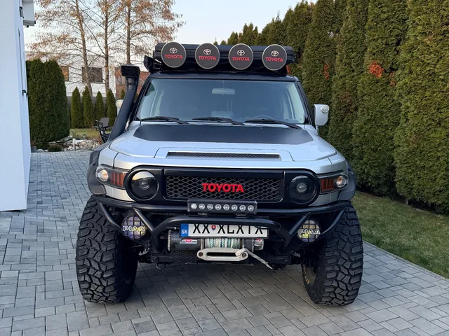 Toyota FJ Cruiser 2007 – fotografia 5 z 15