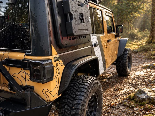 Jeep Wrangler 3.6 Sahara – fotografia 2 z 9
