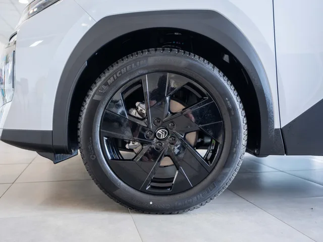 Citroën C5 Aircross Plus Hybrid 145k ë-DCT6 – fotografia 6 z 10