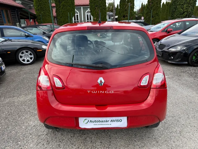 Renault Twingo 1.2 16V Dynamique – fotografia 5 z 15