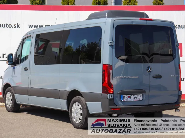 Mercedes-Benz Sprinter 317 CDI 125 kW Long 9-miestny – fotografia 5 z 15