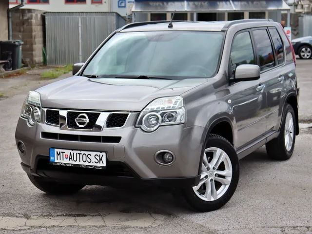 Nissan X-Trail 2.0 dCi SE 4x4 – photo 2 of 15